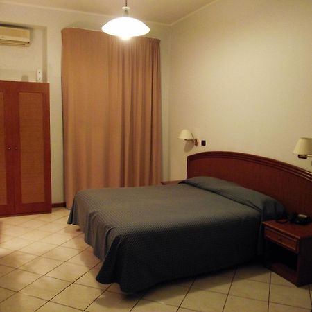 Hotel Riviera Lido Milazzo Dış mekan fotoğraf